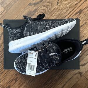 Adidas Women Cloudfoam Pure Black and White Textile Slip-On Sneakers Size 5